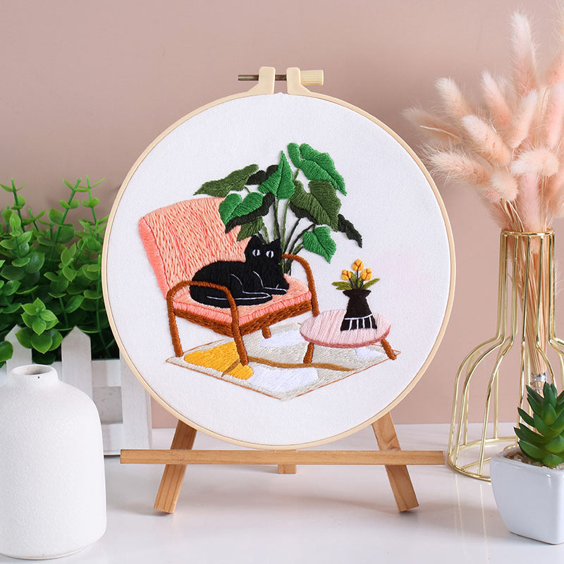 Cat Embroidery Kit For Beginner | Modern Crewel Embroidery Kit with Pattern | Floral Embroidery Full Kit Needlepoint Hoop