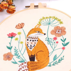 Beginner needlepoint craft kit – animal stitching pattern on fabric