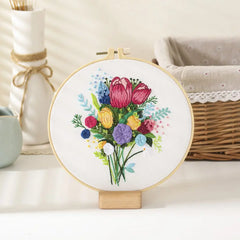 Thoughtful handmade embroidery gift idea for Mum – beginner-friendly modern craft kit-UK