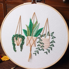 Embroidery Kit Beginner-Hanging Planter Floral Pattern-Hand Embroidery Full Kit-DIY Flower Embroidery Hoop Wall Art Kit