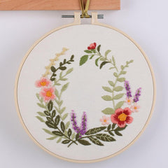 Embroidery Kit Beginner, Full Kit with Hoop, Unicorn Squirrel Hand embroidery ,Crewel embroidery, DIY Craft Kit Needlepoint Hoop Wall Art Kit