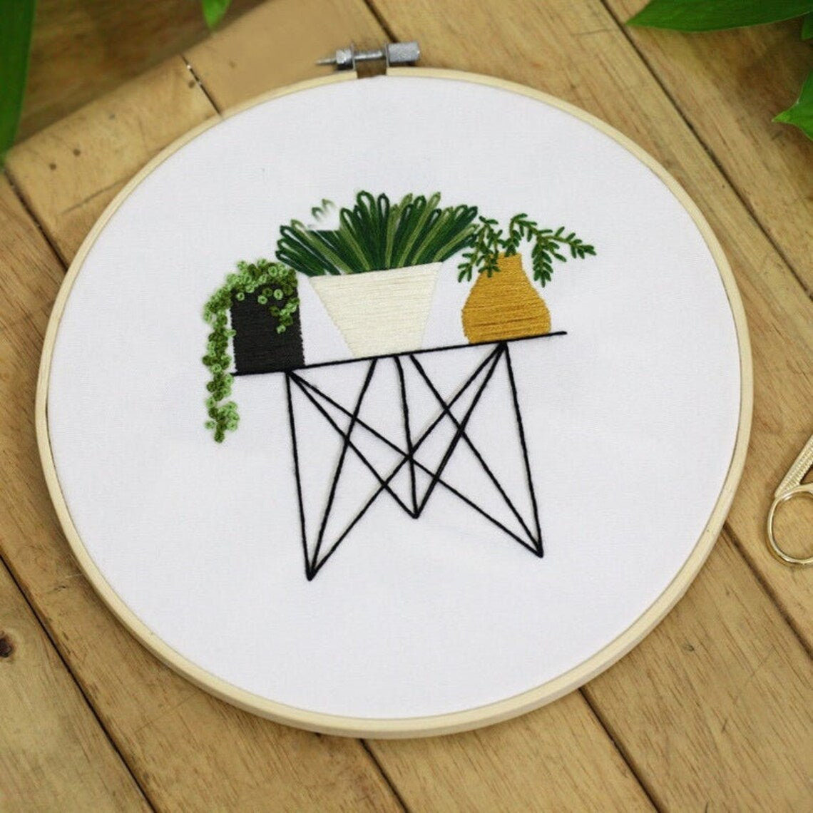 Beginner Embroidery | Modern Embroidery | Flowers Embroidery Full Kit with Needlepoint Hoop| DIY Craft Kit