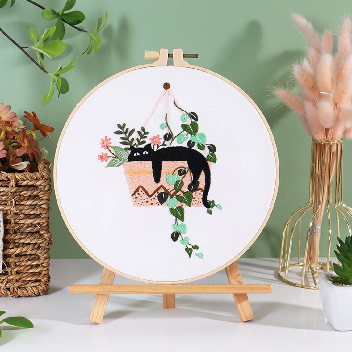 Cat Embroidery Kit For Beginner | Modern Crewel Embroidery Kit with Pattern | Floral Embroidery Full Kit Needlepoint Hoop